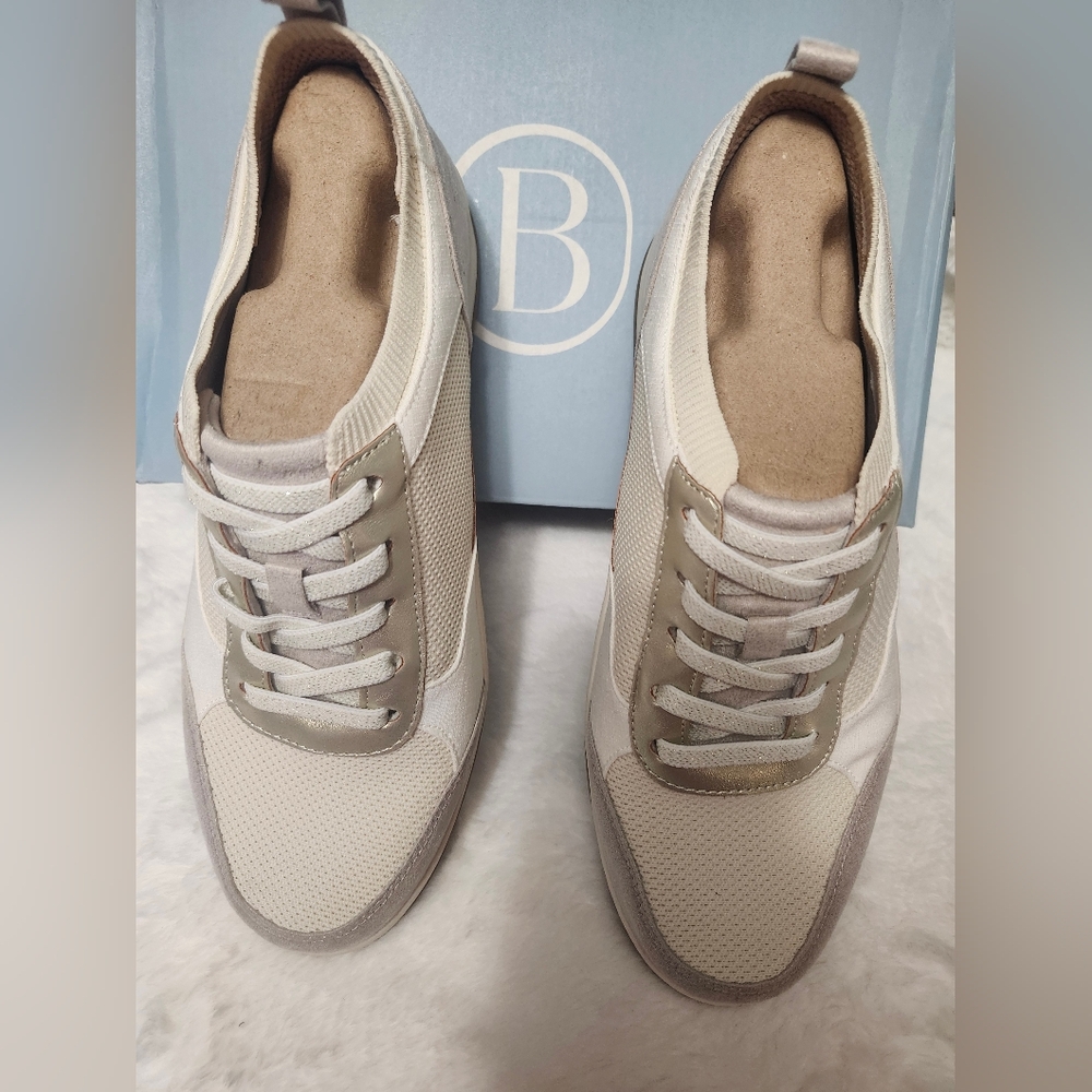 Life Stride Tan and Metallic Sneakers - Picture 2 of 4